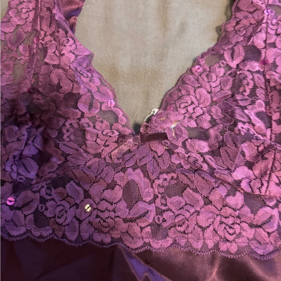 Lingerie sleepwear top - Picture 3 of 4